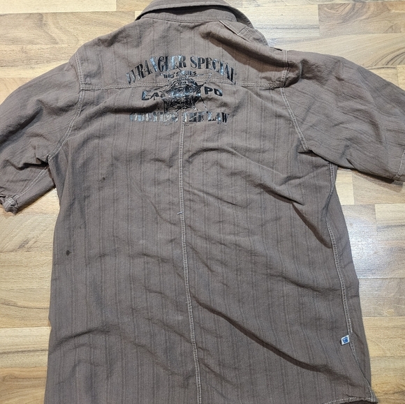 Wrangler Brown Short Sleeve Button Down Shirt LA PD Obeying the Law L - Picture 8 of 8